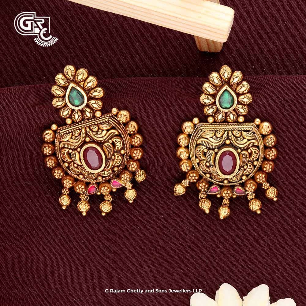 Golden Traditional Gold Stud Earrings, Packaging Type: Box at Rs 4460/pair  in Vellore