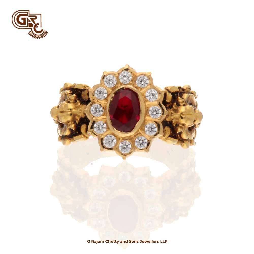 Antique 3.05 Carat Garnet and 18k Yellow Gold Dress Ring (1918) For Sale at  1stDibs